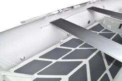 ZAR Mini RIB 12 DL PVC -Boot Welt 2019 05 29 11.42.01