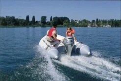 Honda BF 8 LRU Außenborder -Boot Welt 38 DE hondabf850